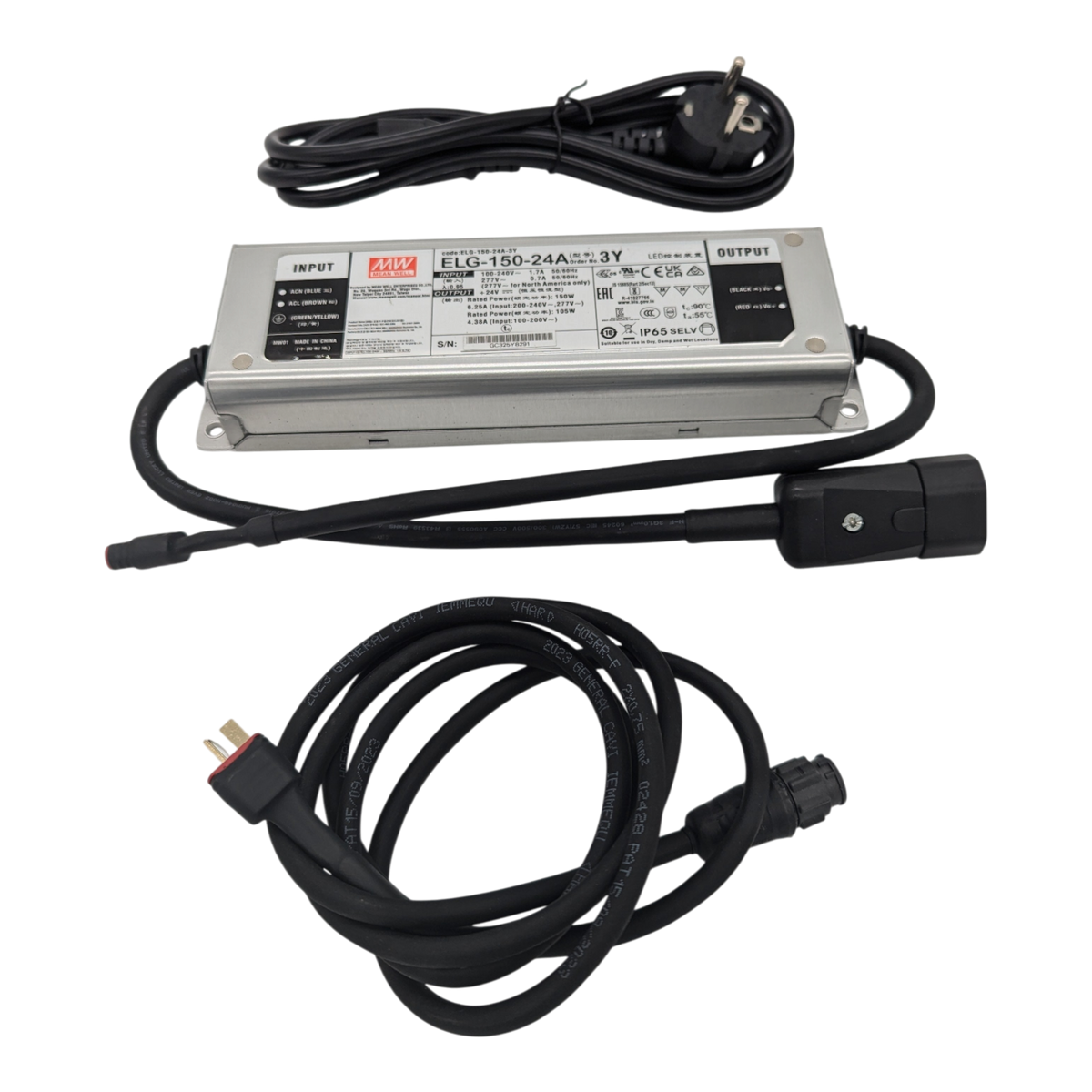 skidvalla.se Snowglide 24V power adapter for ski edge sharpening machines with black cables and metal casing
