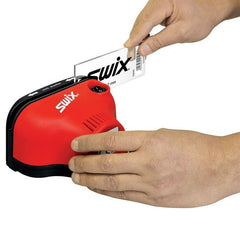 Swix - Swix Elektrisk Sickelvässare - T412-220 - Skidvalla.se